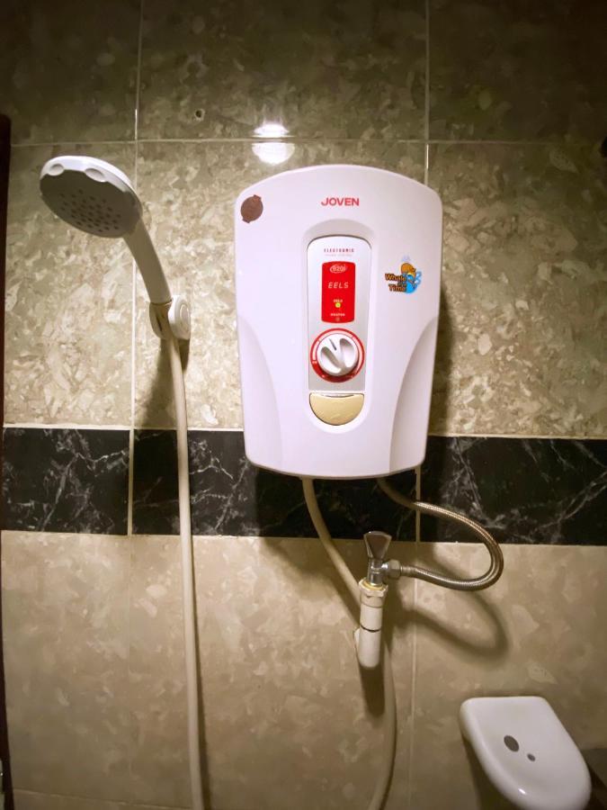 Mr Hotel Nusa Bestari Skudai Dış mekan fotoğraf